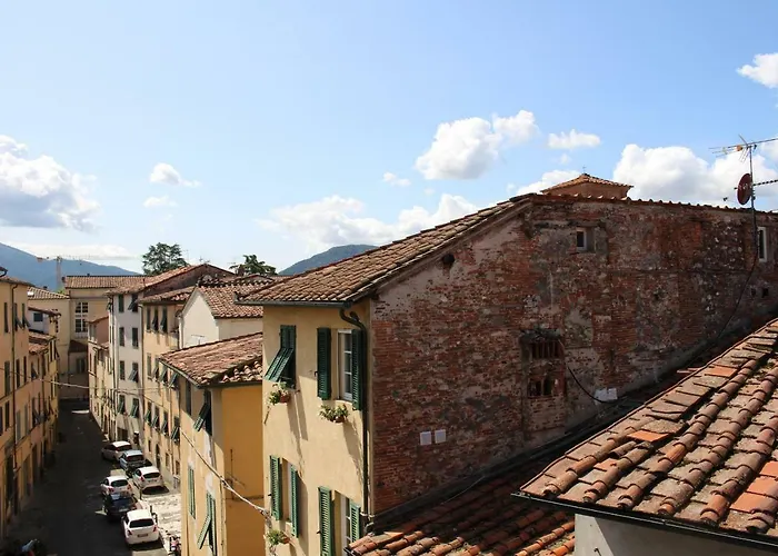 Delizioso Appartamento Centro Storico Lucca Comics