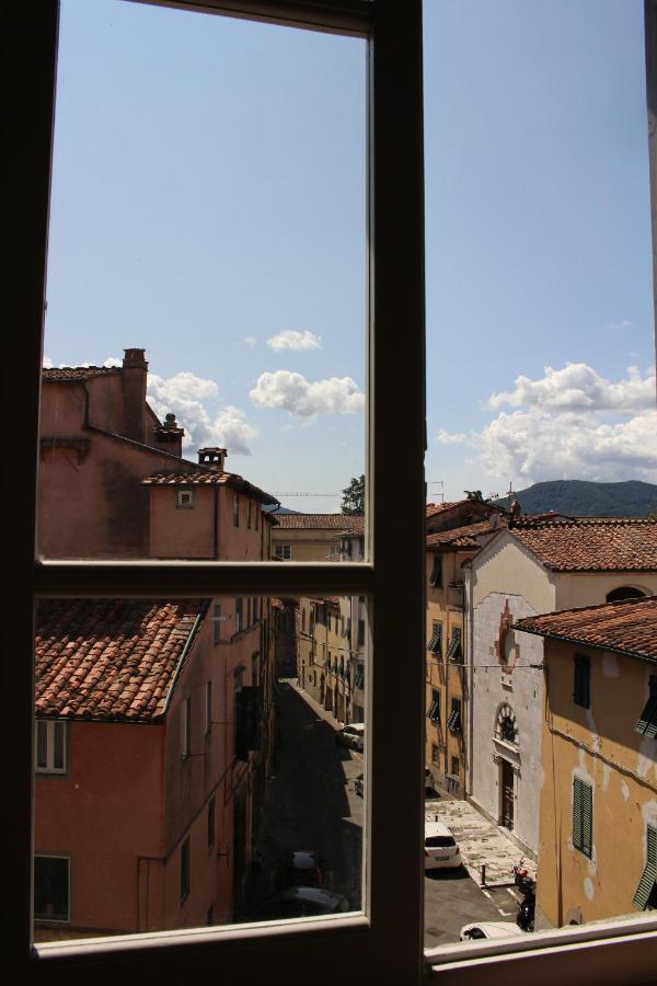 Apartment Delizioso Centro Storico Comics Lucca